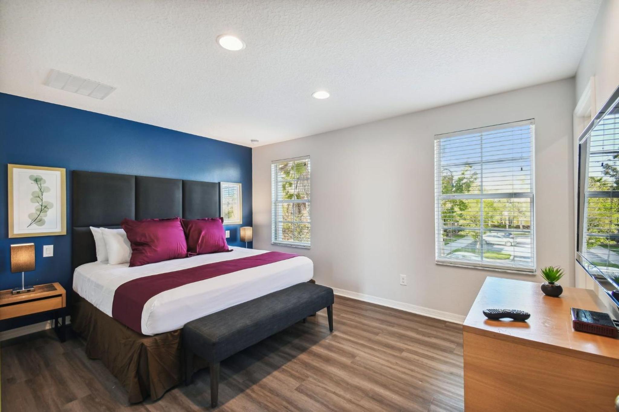 2BR Encantada Townhome with Jacuzzi