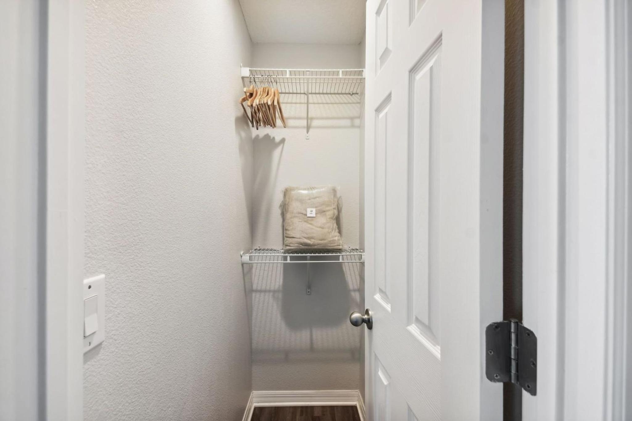 2BR Encantada Townhome with Jacuzzi