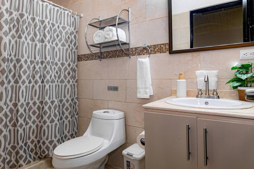 Amara House Arenal Central location