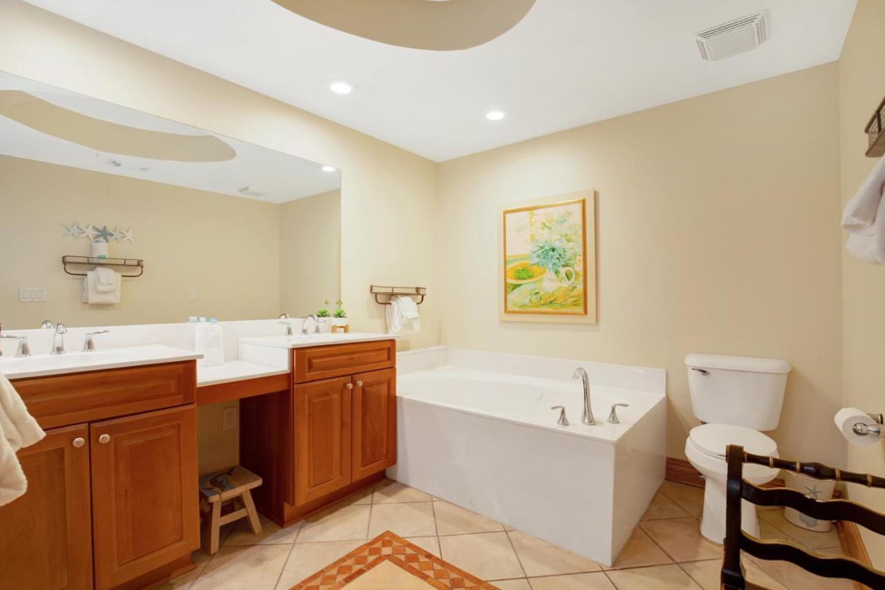 Beachfront Condo w Ocean Views and Pool