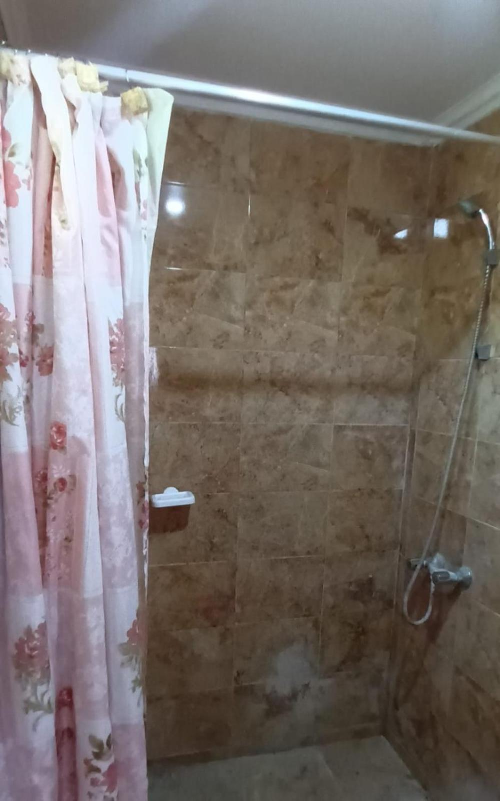 Ideal Casa familiar amplia de 2 a 6 personas