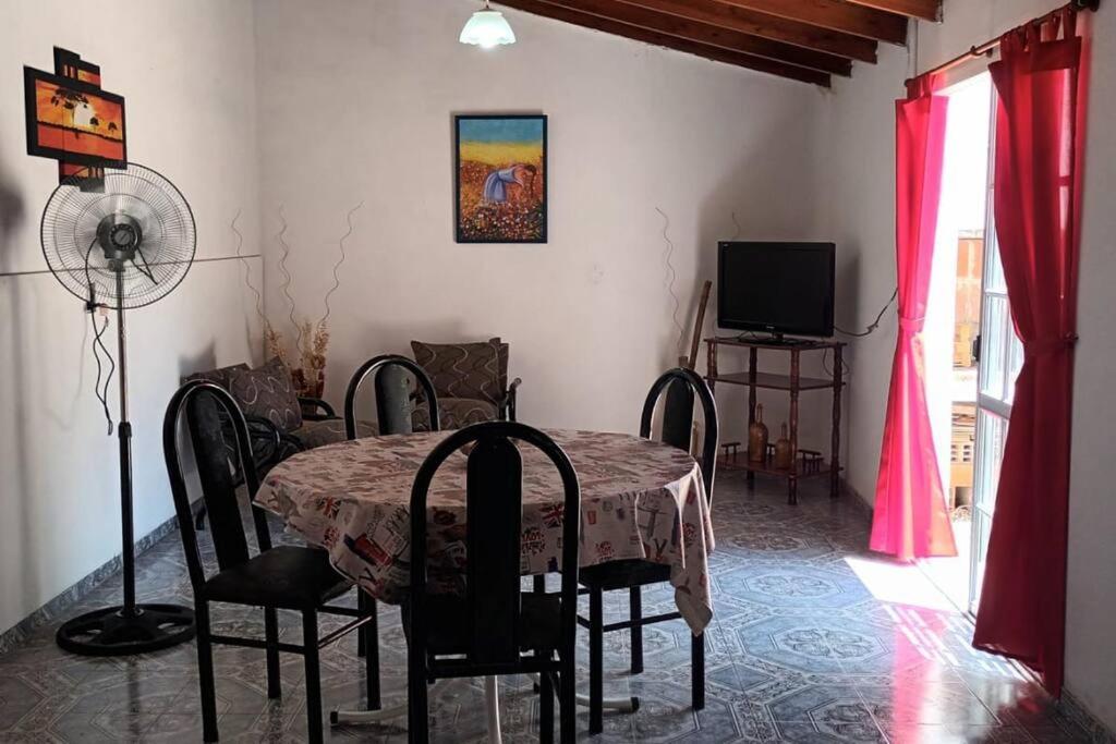 Ideal Casa familiar amplia de 2 a 6 personas