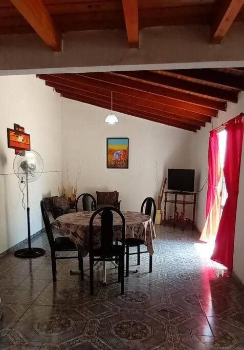 Ideal Casa familiar amplia de 2 a 6 personas