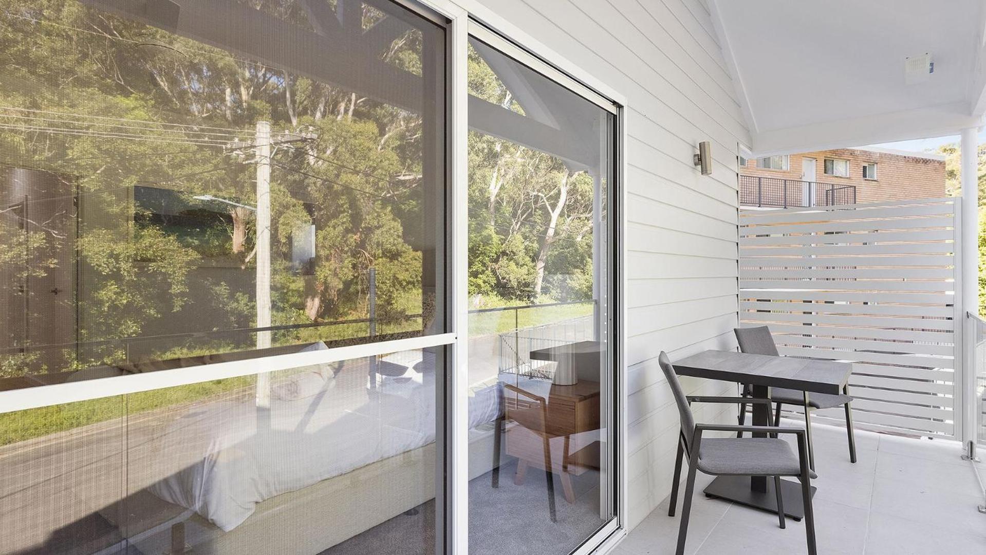 Hideaway 2, 3a Lillian St - filtered water views