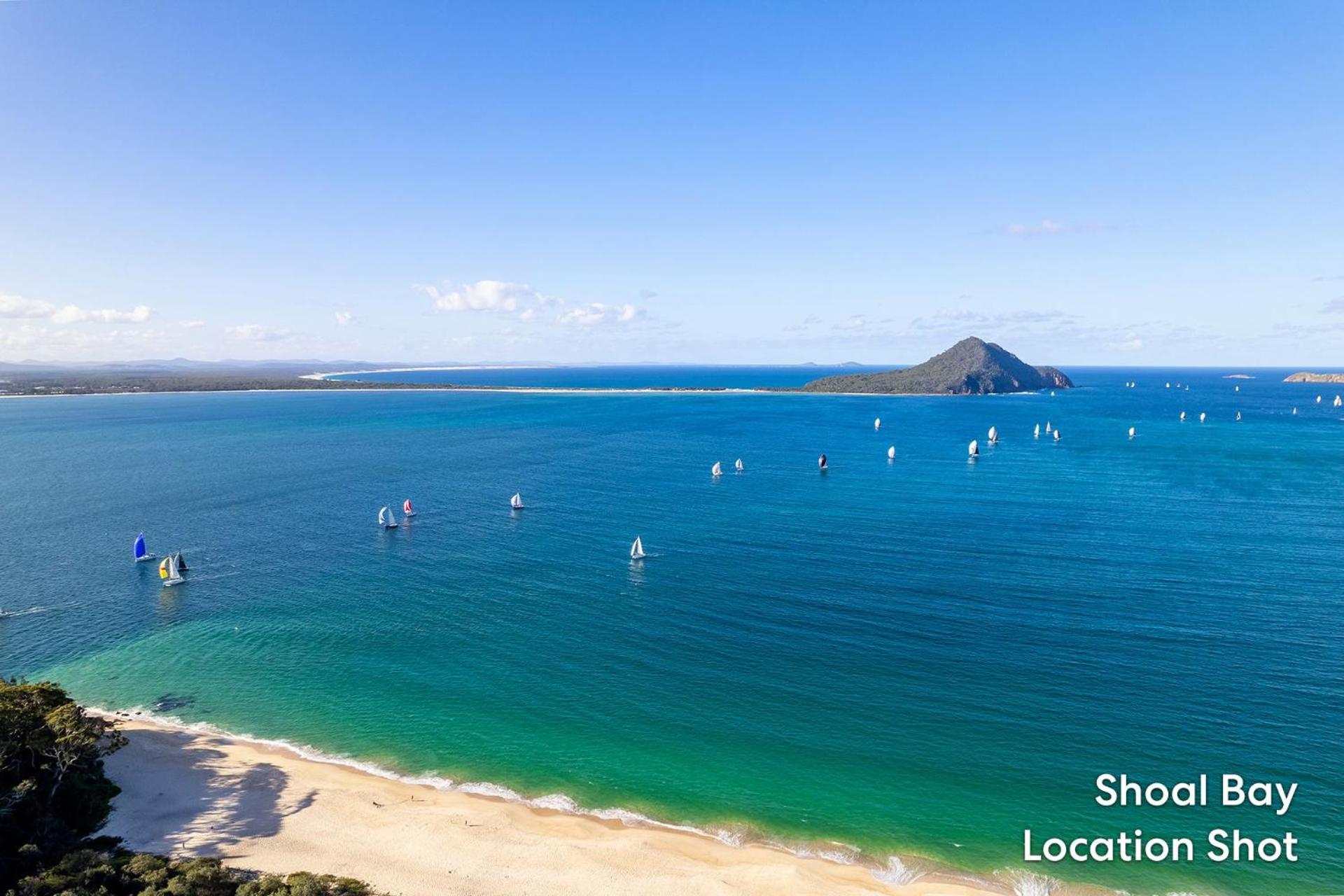 Hideaway 2, 3a Lillian St - filtered water views