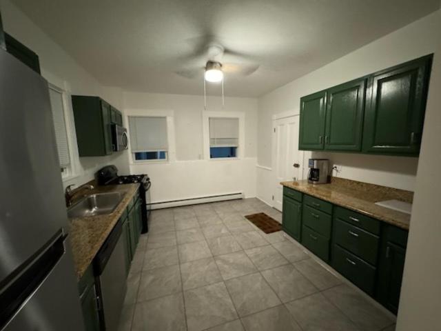 Ultra Cozy Ultra Convenient 2 Bedroom Condo in Salem view 2