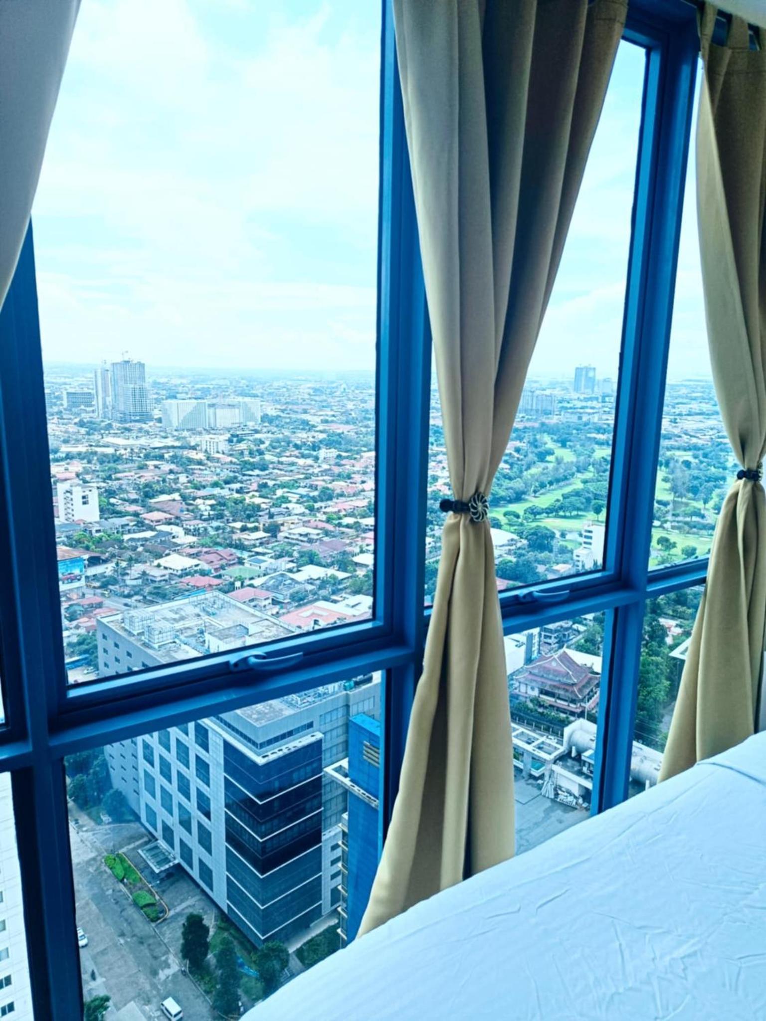 Luxury 2-BR, 2 Baths Condo at 38 Park Ave with Panoramic View