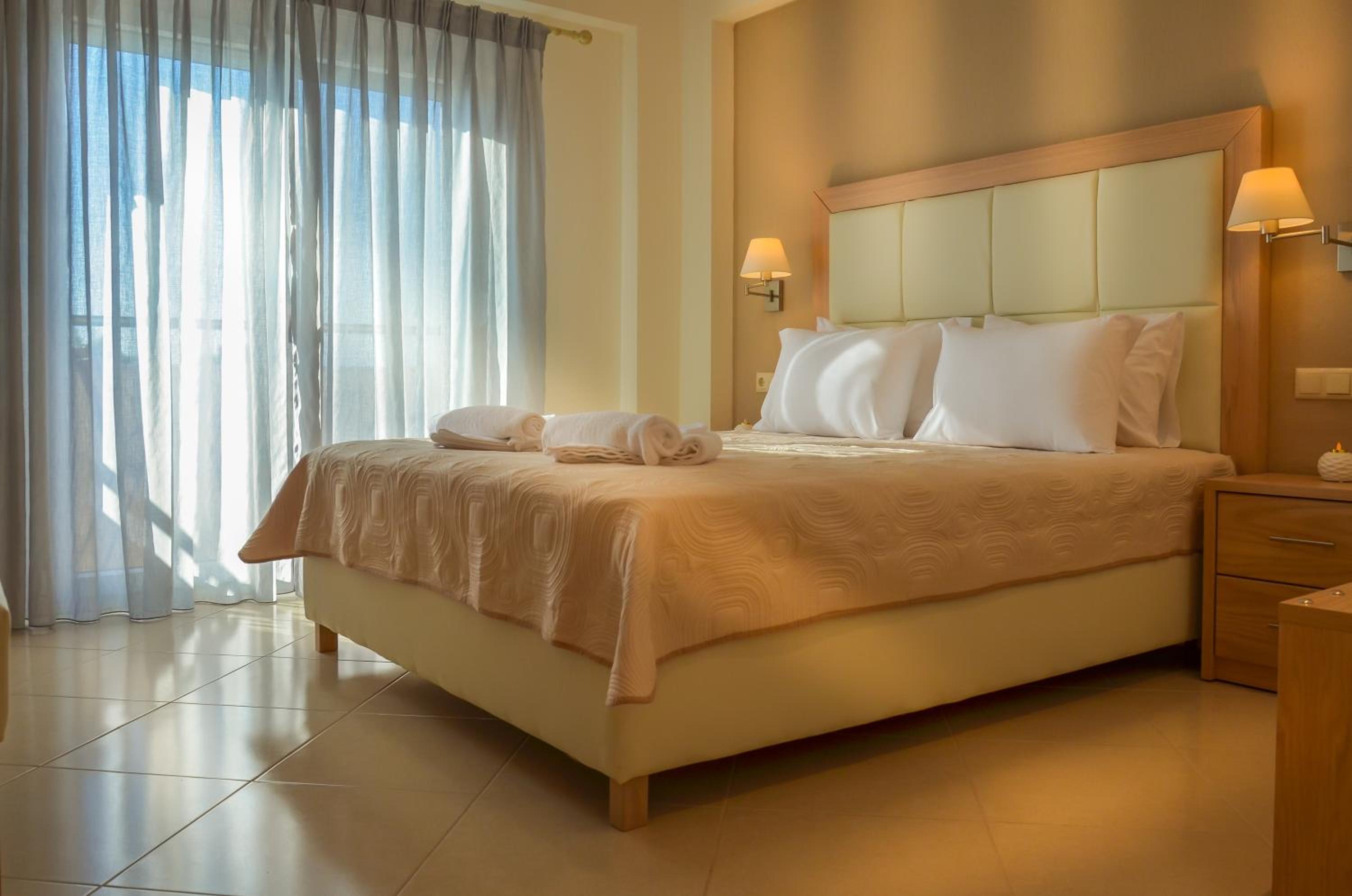 Agali Rooms view 4