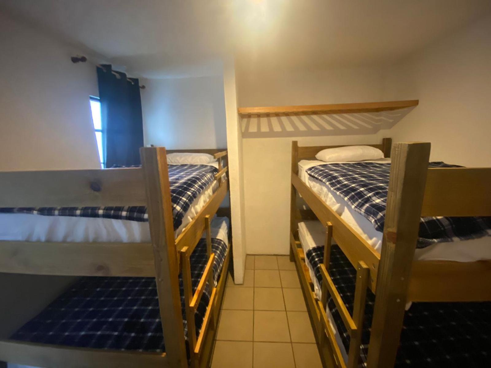 Hotel 17-52