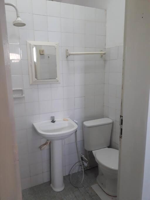 Apartamento de frente para Chapéu Virado, 1 quarto