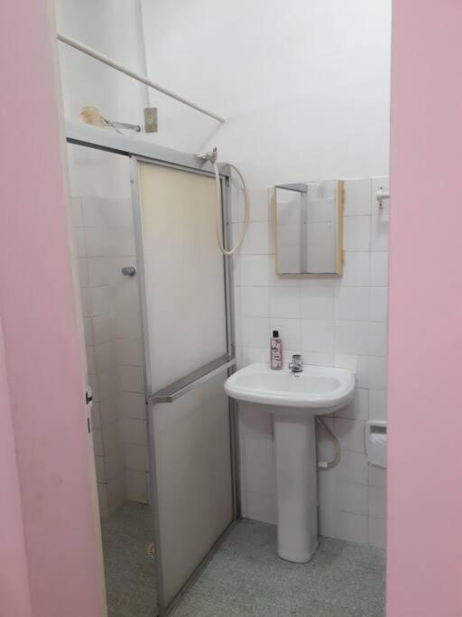 Apartamento de frente para Chapéu Virado, 1 quarto