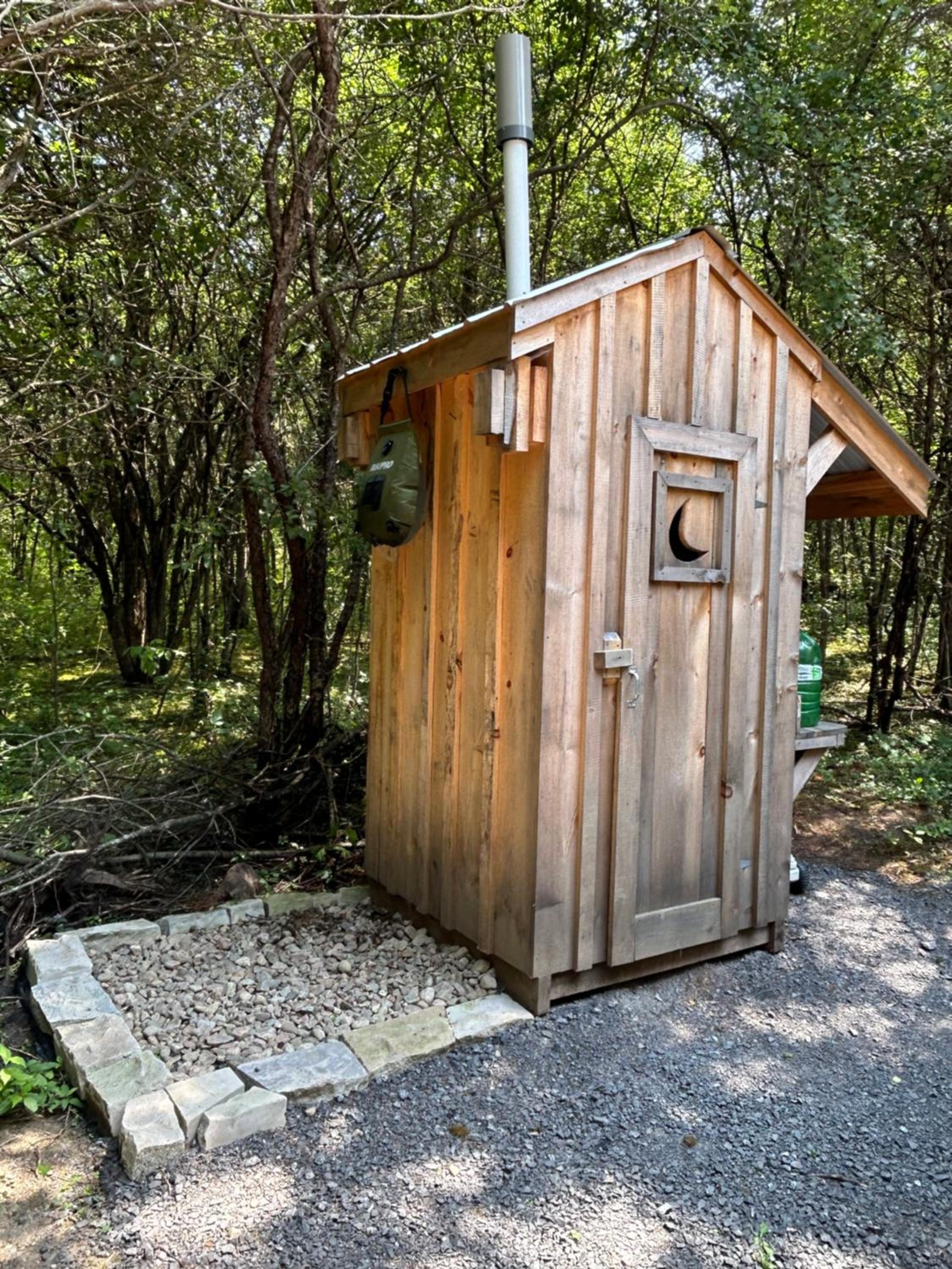 Glampanee - off grid