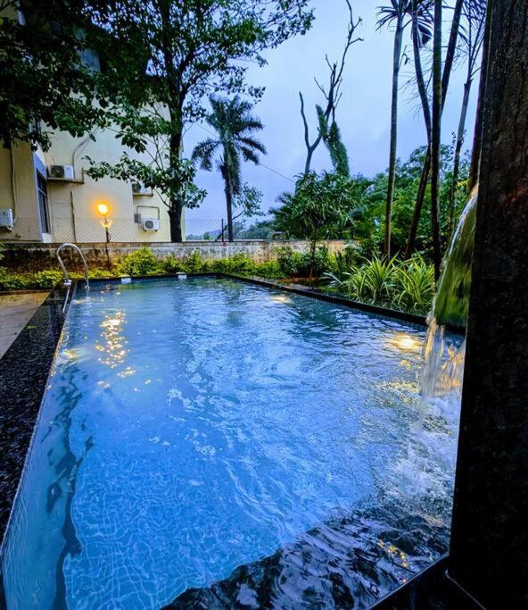 The Roadside Villa in the Ridge of mountains view 5