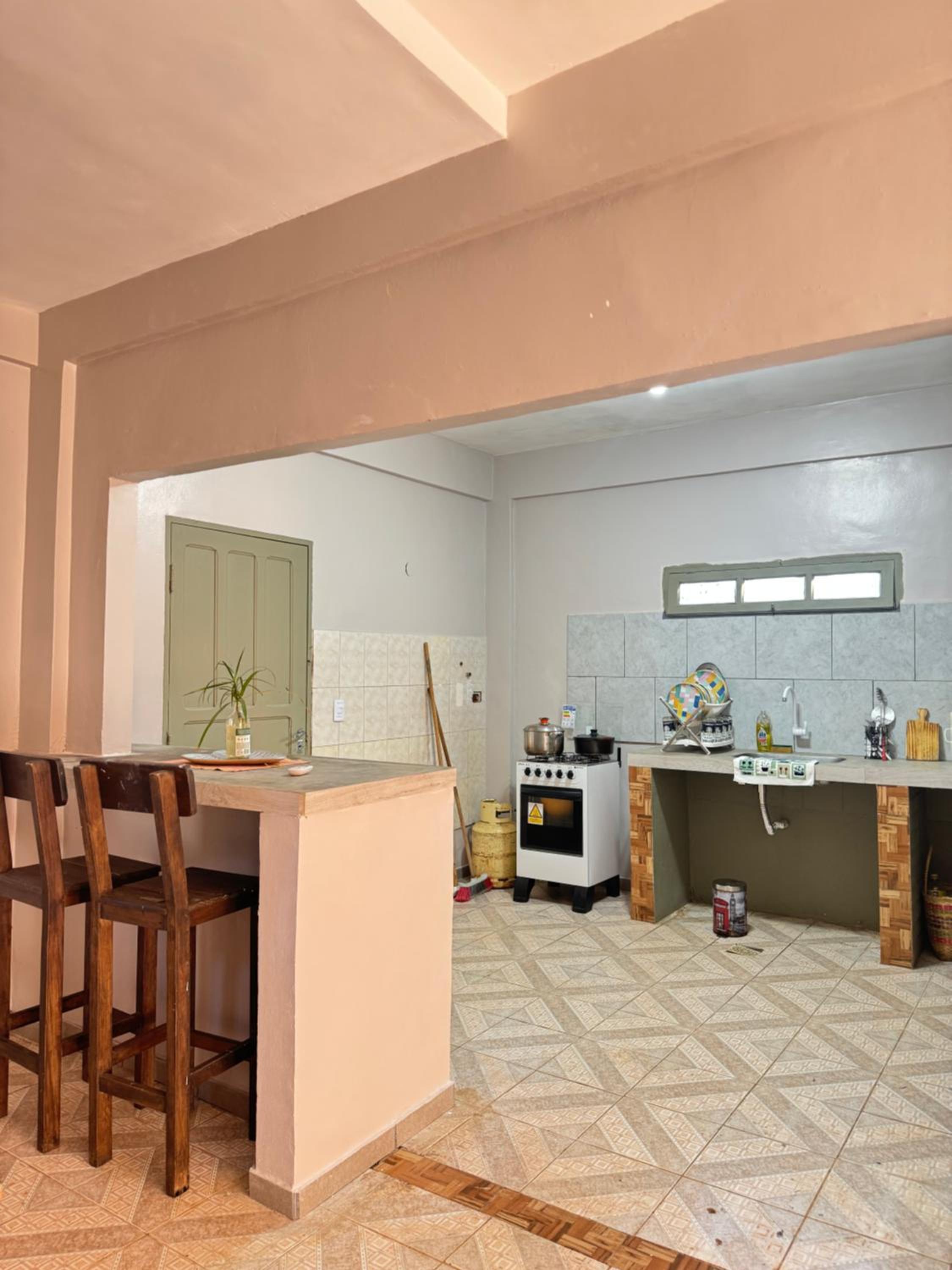 Casa S&G grande con 3 habitaciones, 8 personas, piscina privada, cochera, aire acondicionado, TV, wifi, excelente ubicacion