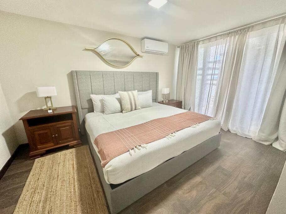Deluxe Ocean View 3B Villa with Great Location