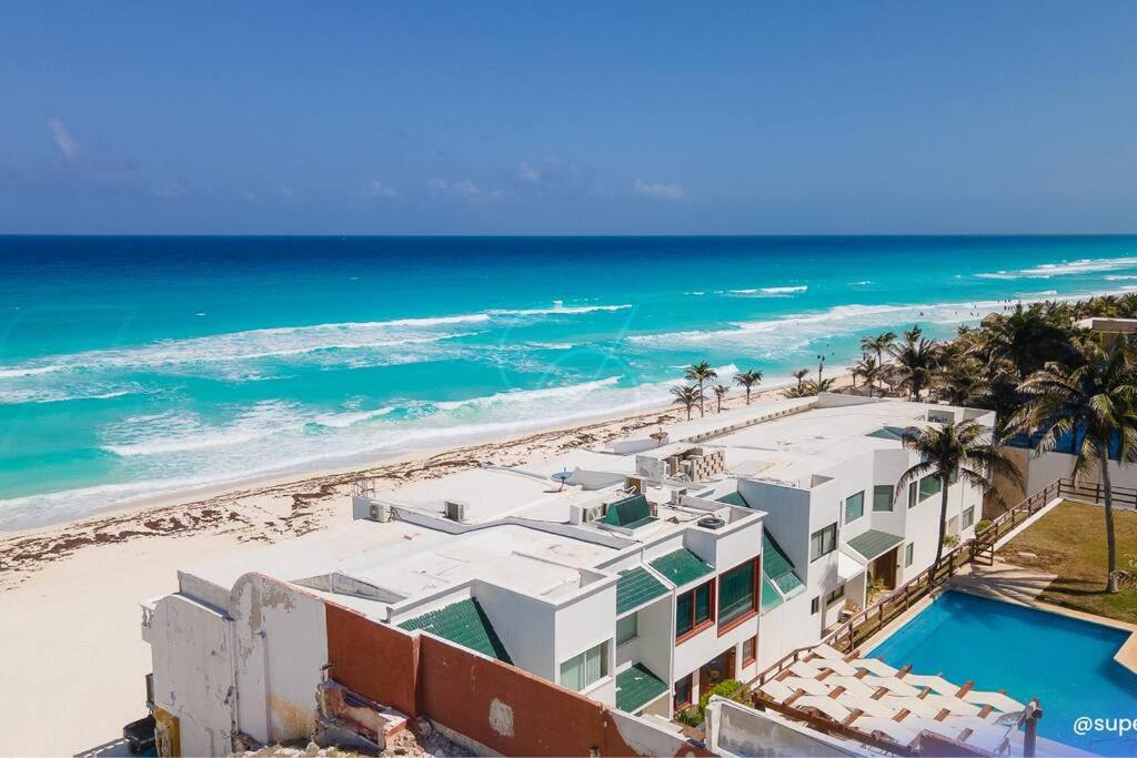 Deluxe Ocean View 3B Villa with Great Location