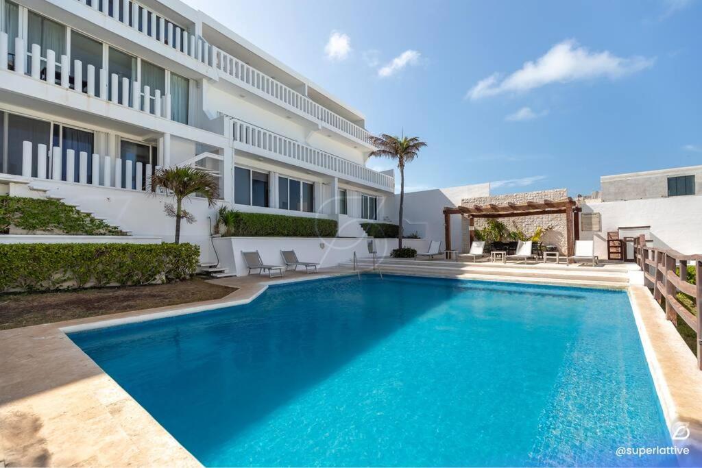 Deluxe Ocean View 3B Villa with Great Location