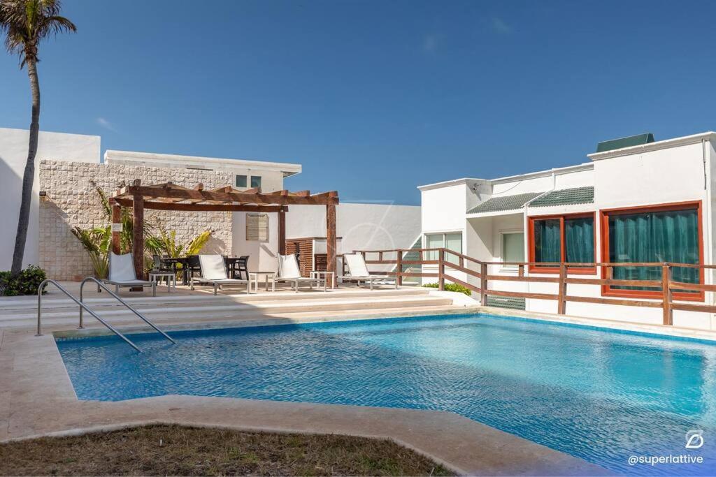 Deluxe Ocean View 3B Villa with Great Location