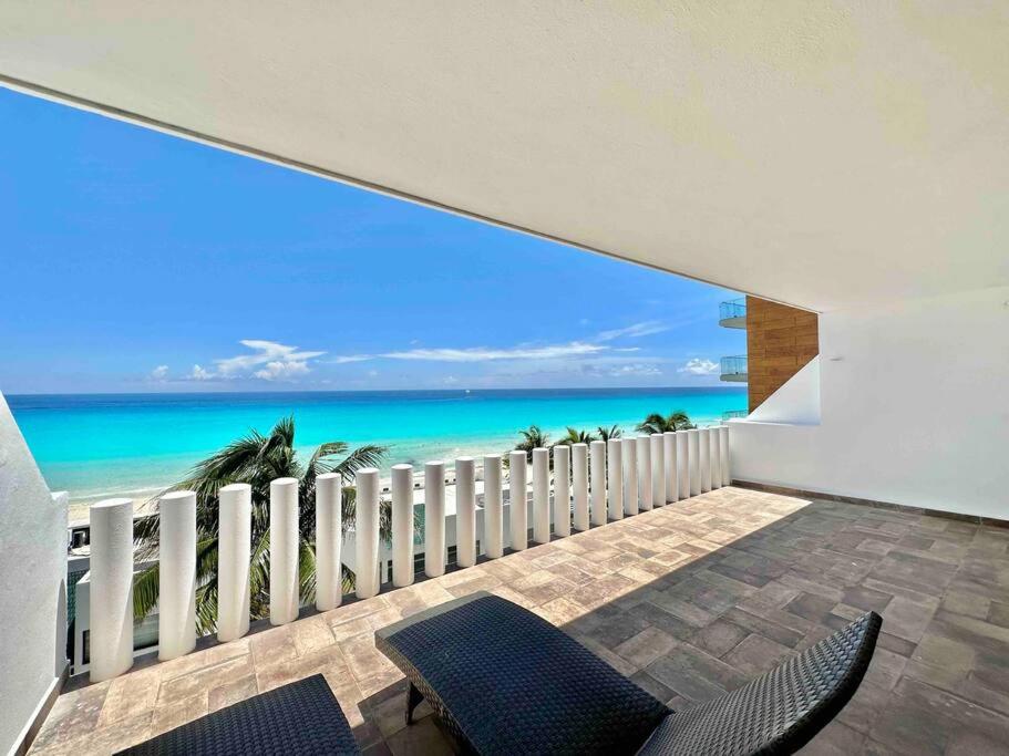 Deluxe Ocean View 3B Villa with Great Location