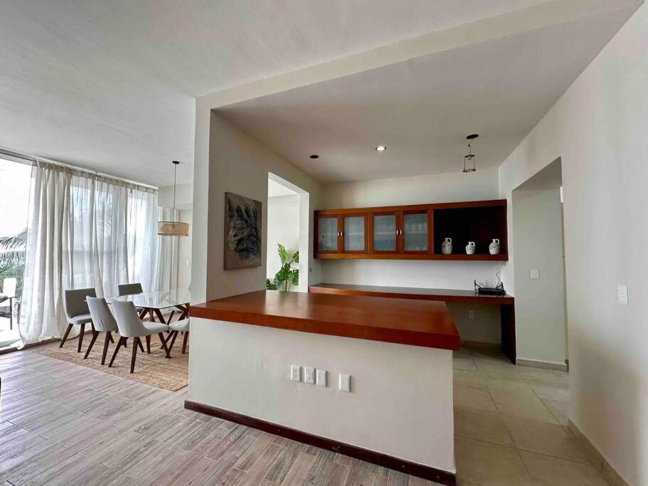Deluxe Ocean View 3B Villa with Great Location