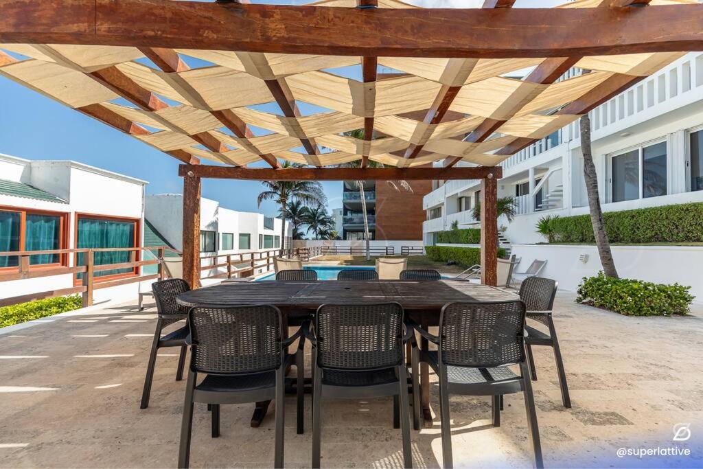 Deluxe Ocean View 3B Villa with Great Location