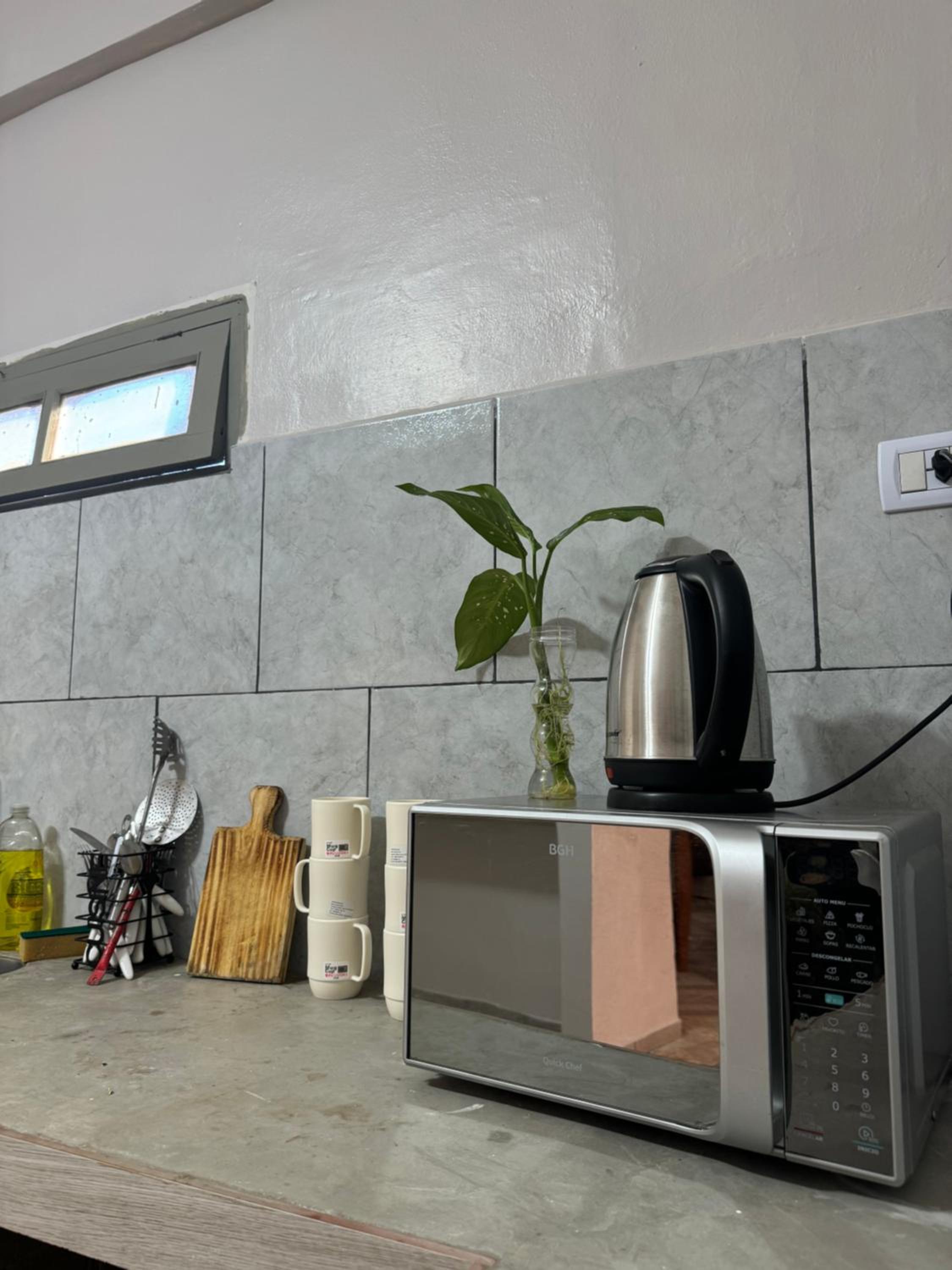 Casa S&G grande con 3 habitaciones, 8 personas, piscina privada, cochera, aire acondicionado, TV, wifi, excelente ubicacion