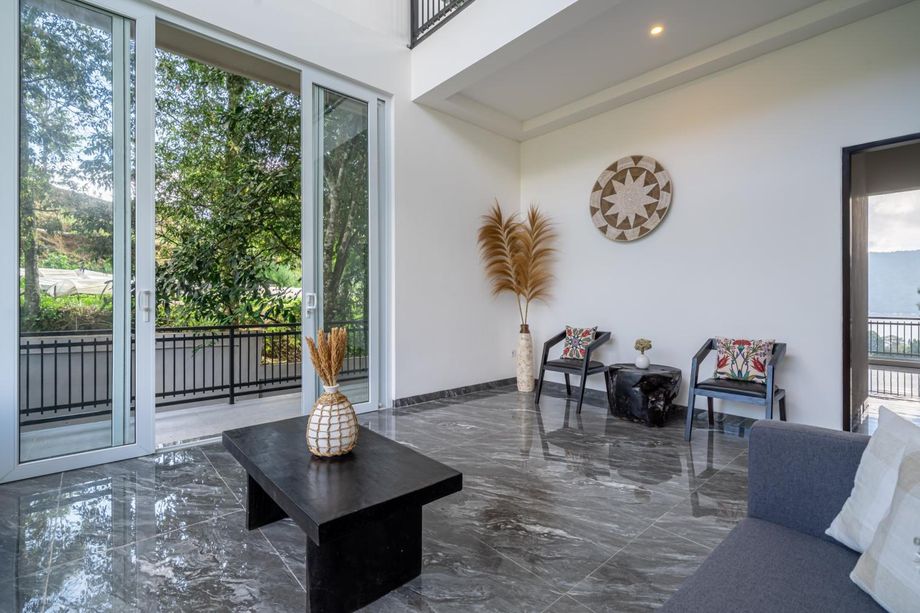 Adara Lake View Residence Bedugul - Bali