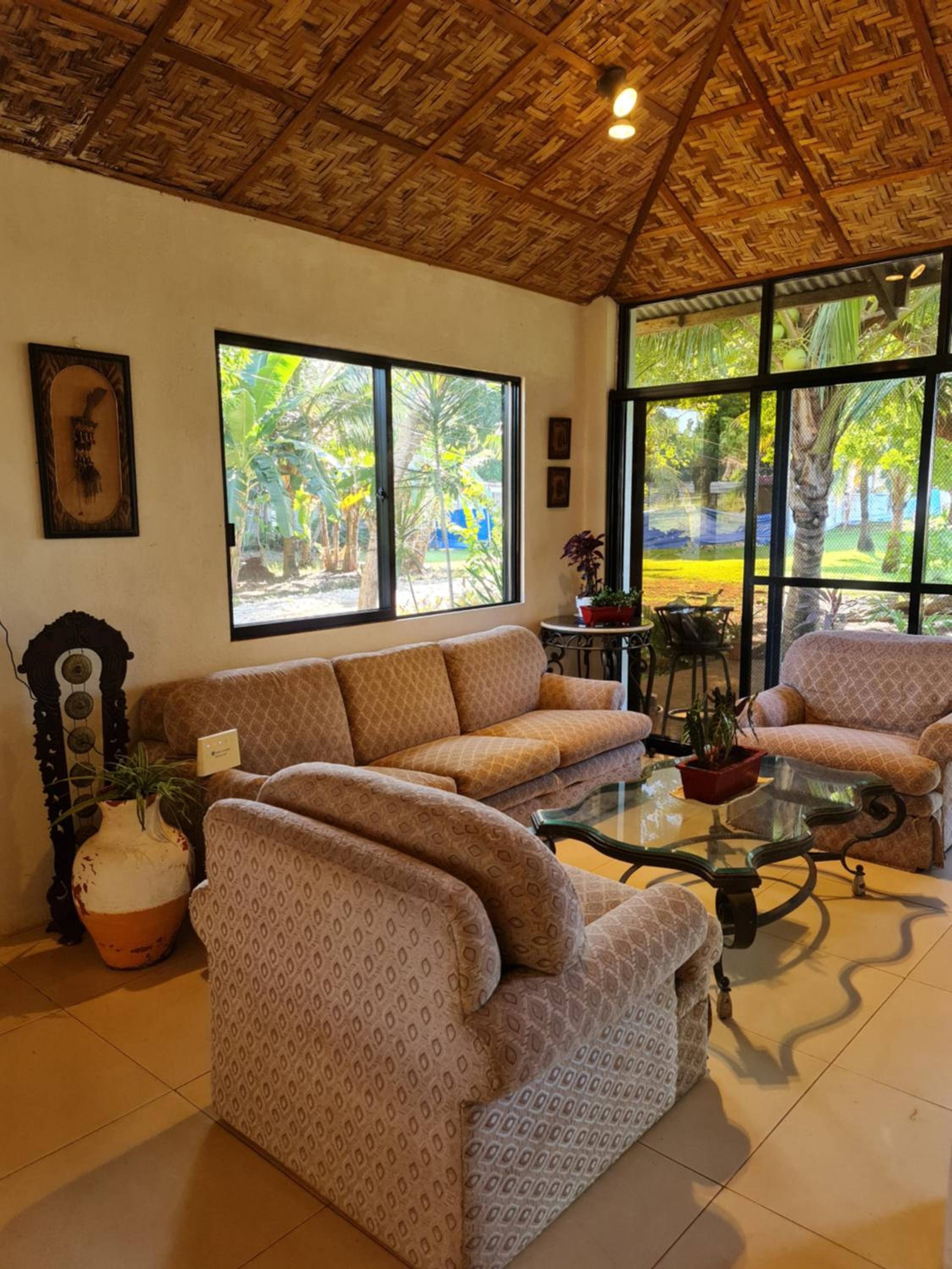 Casa Punta Seaside Spacious Property view 4