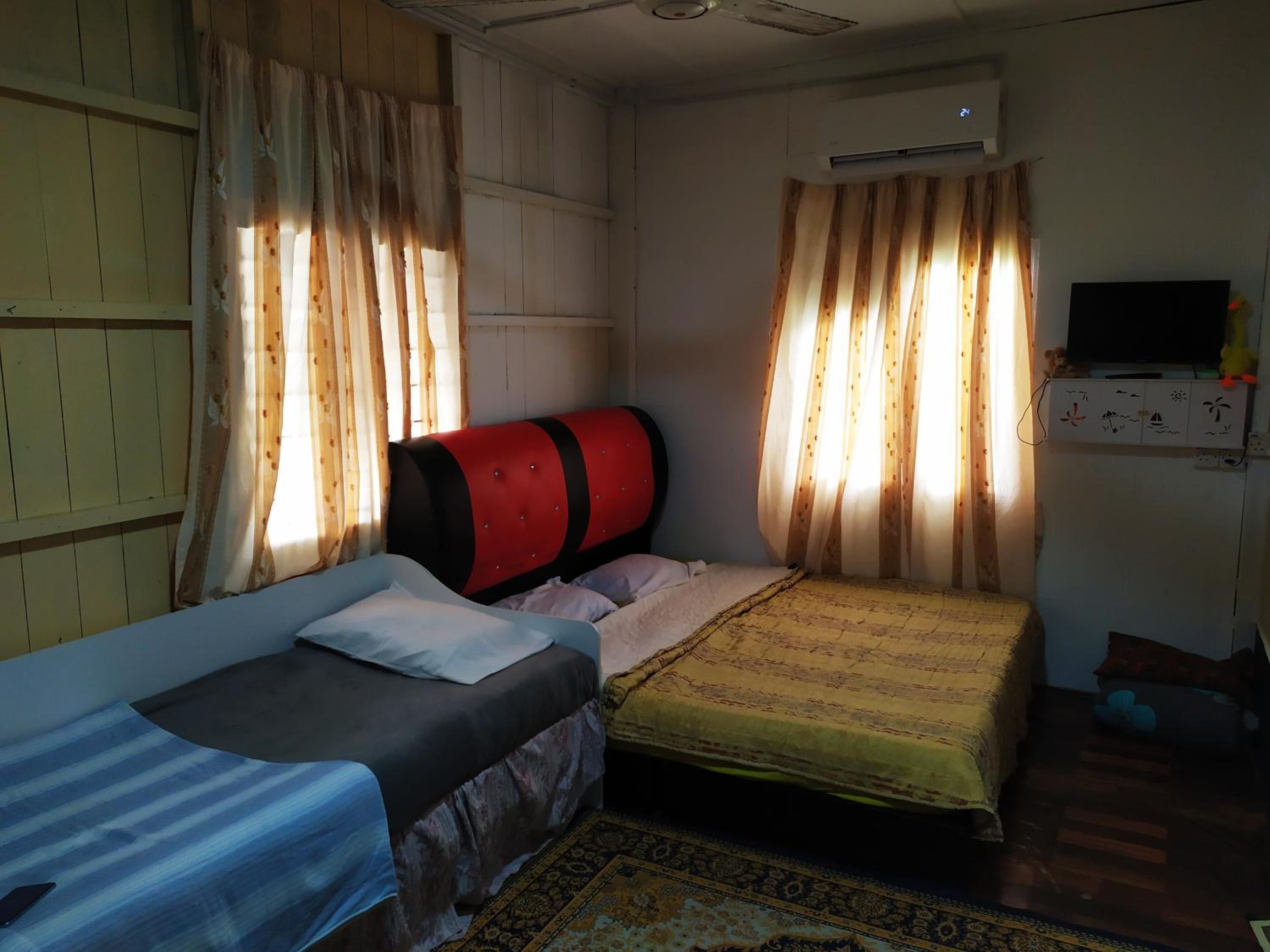 Airport Riverside Roomstay & Homestay view 4
