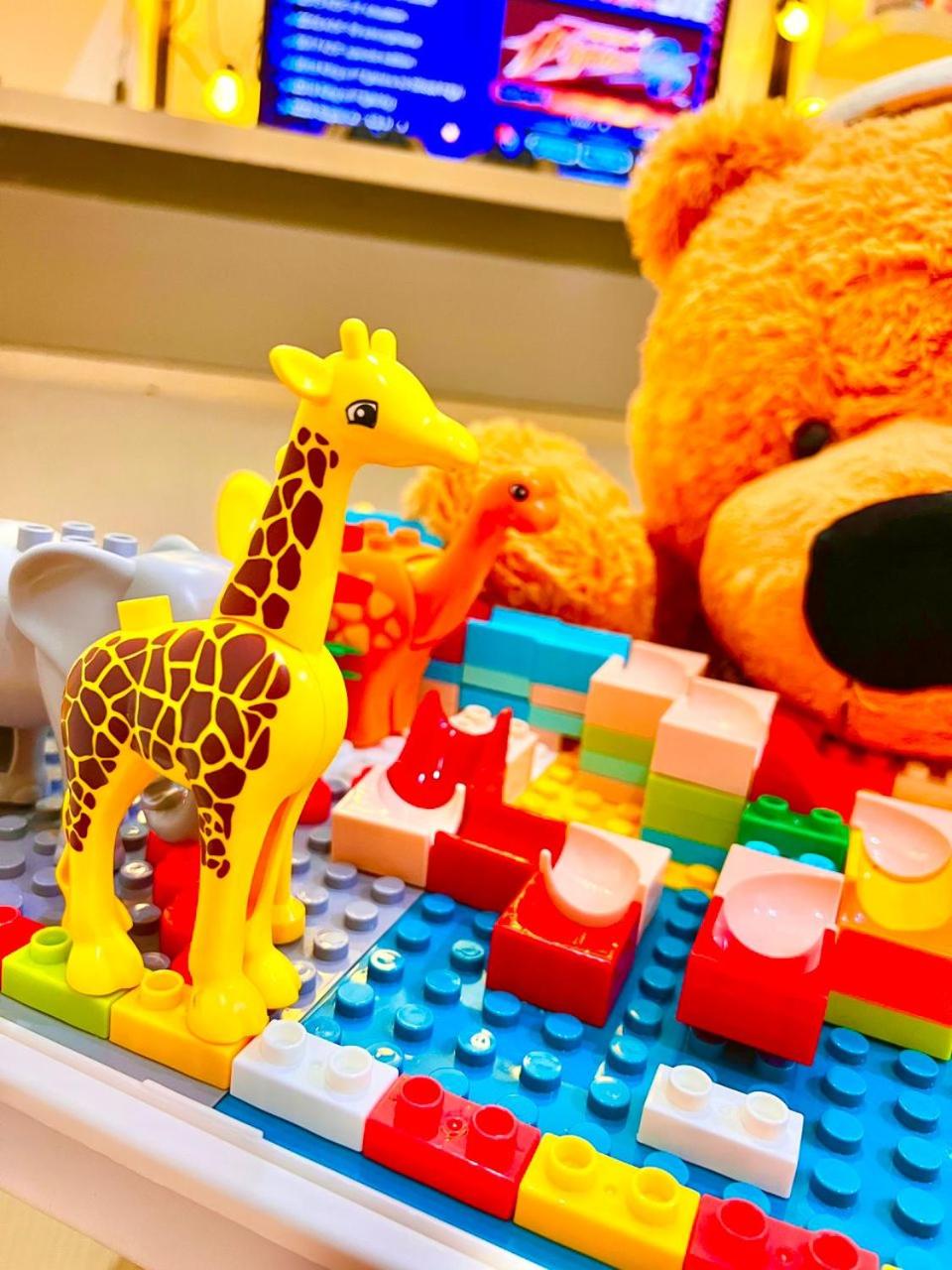Teddy House with Kids Corner at Bukit Indah Near Legoland and EcoBotanic