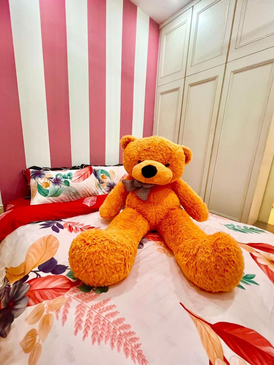 Teddy House with Kids Corner at Bukit Indah Near Legoland and EcoBotanic