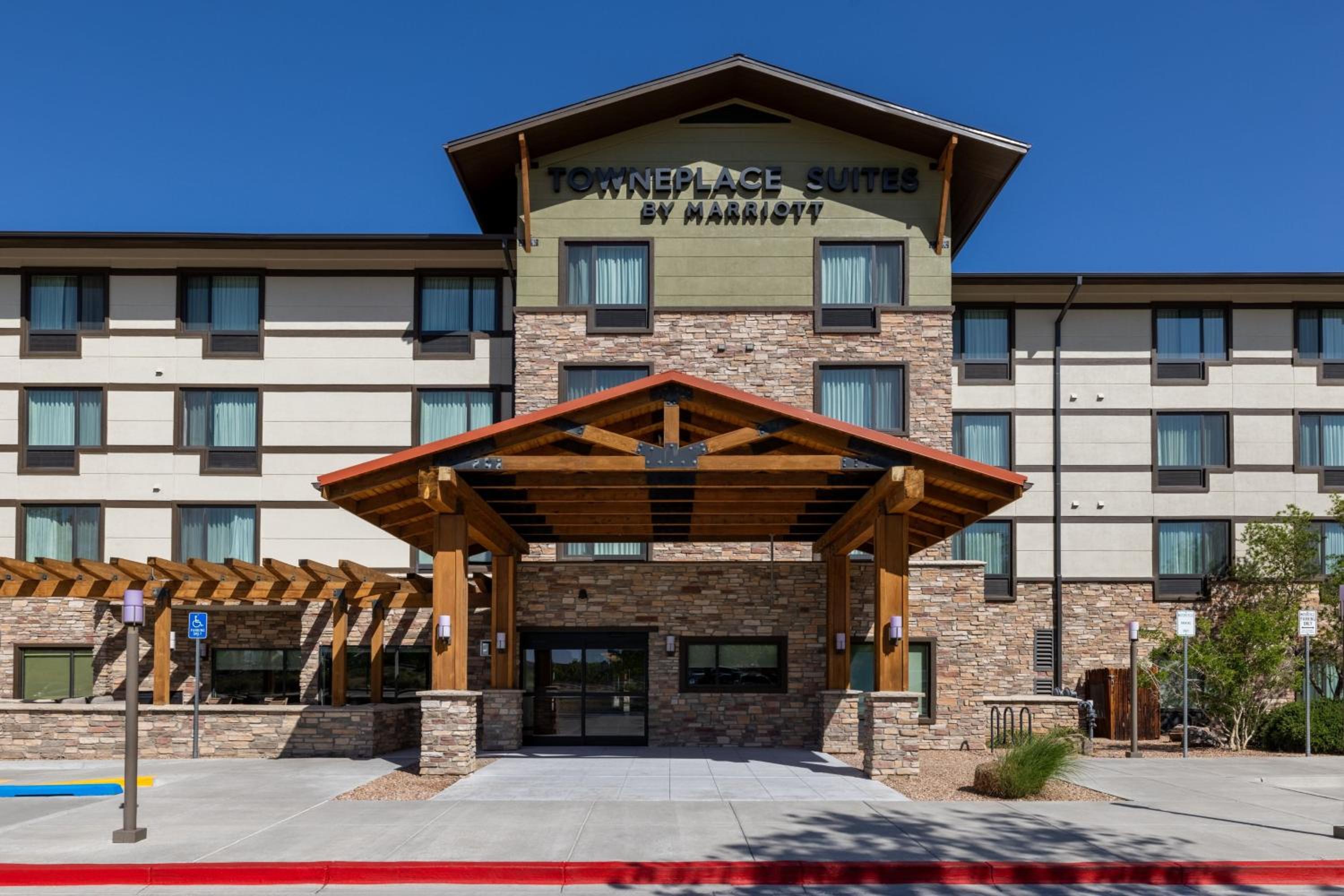 Hotel TownePlace Suites by Marriott Albuquerque North - Image 1