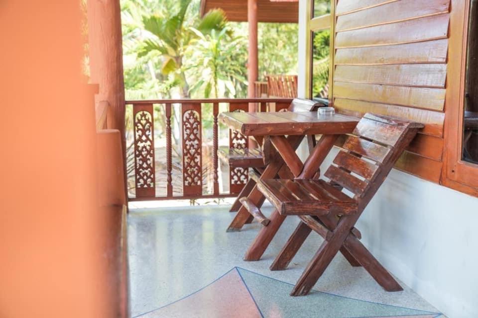 Phangan Lodge