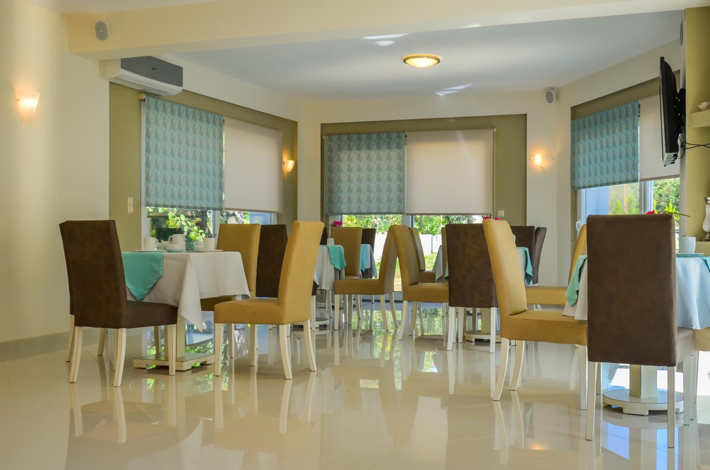 Agali Rooms view 5