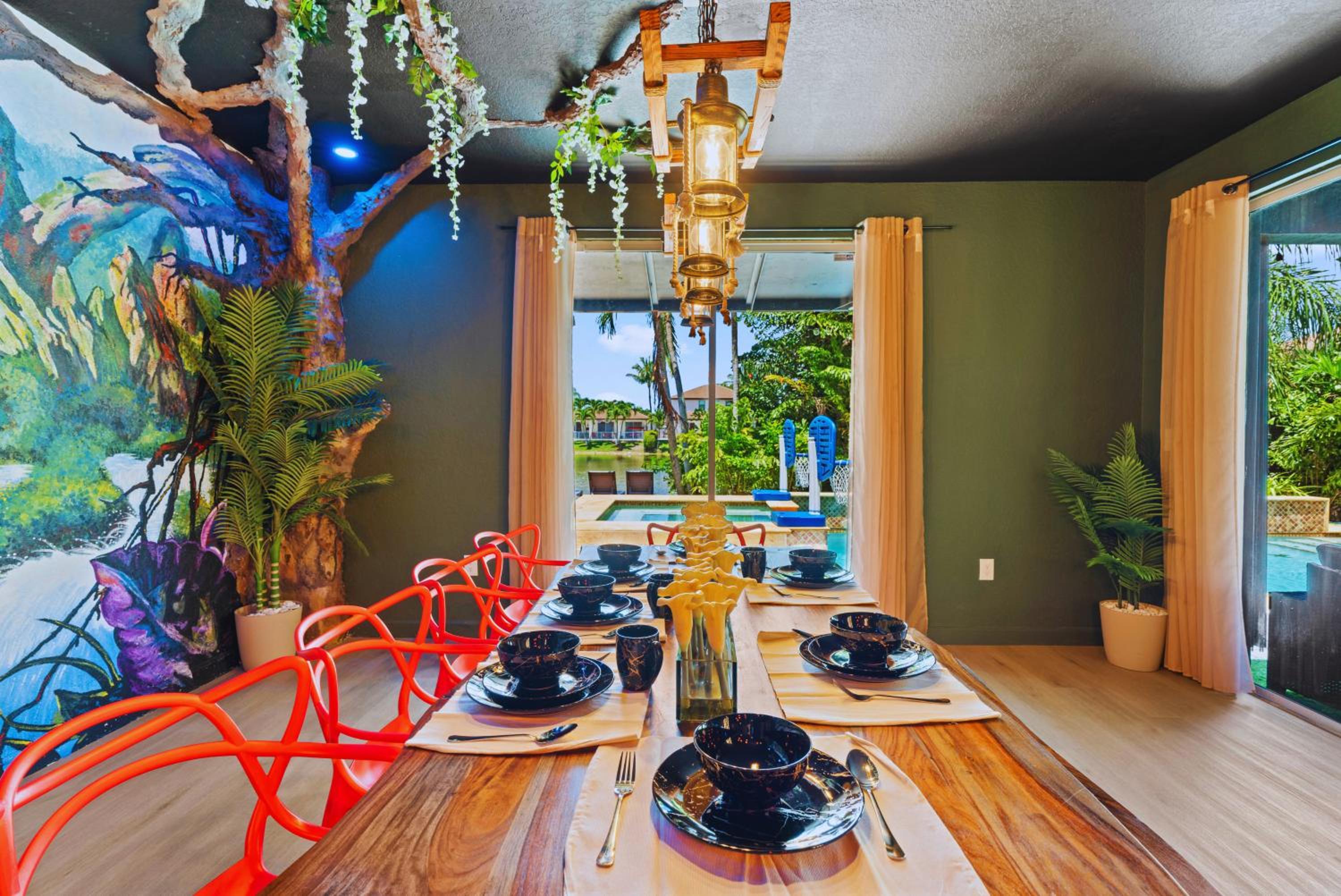 dining