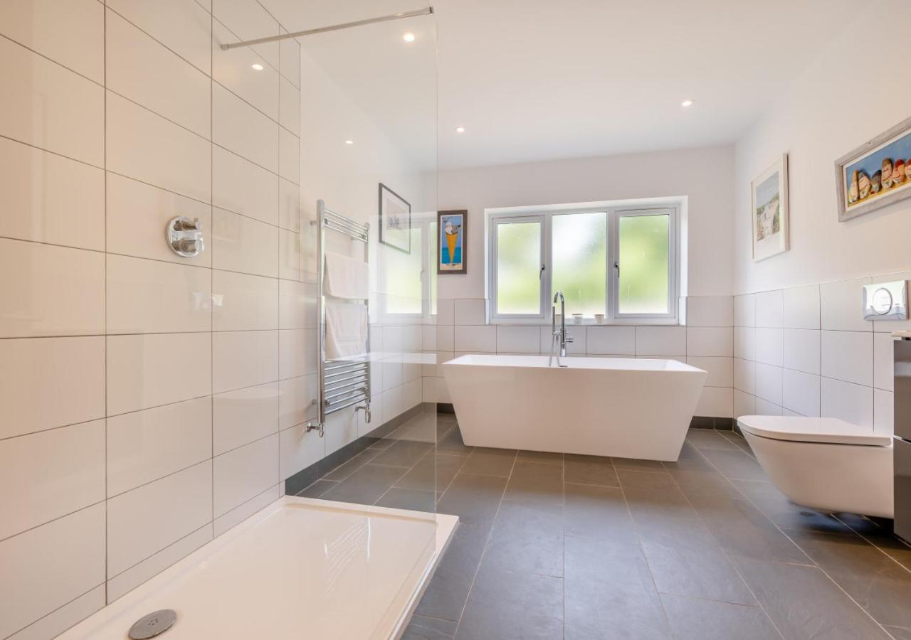 4 Bed in St. Merryn oc-t29153