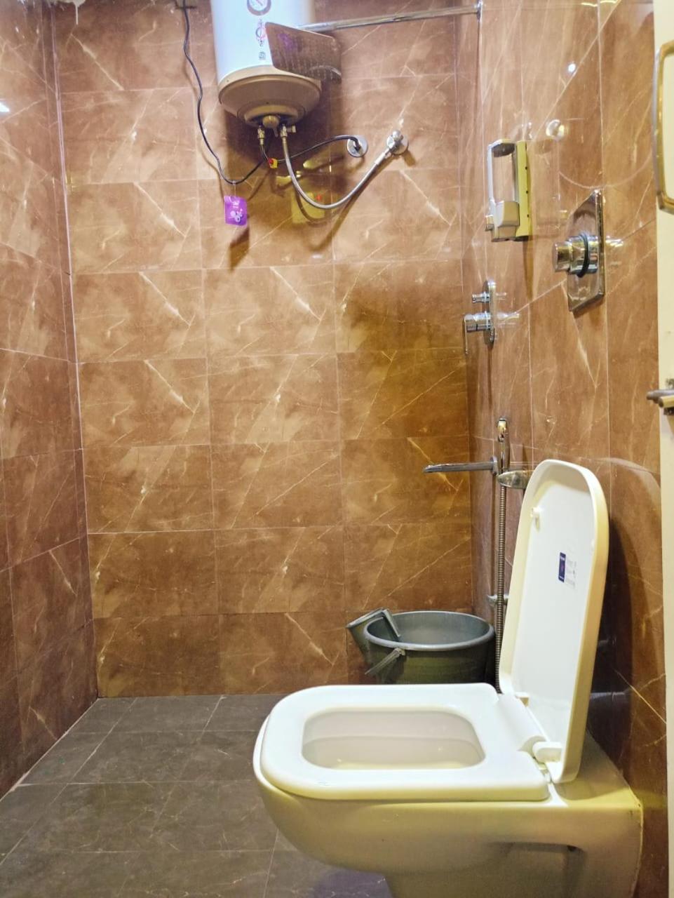 Photo 25