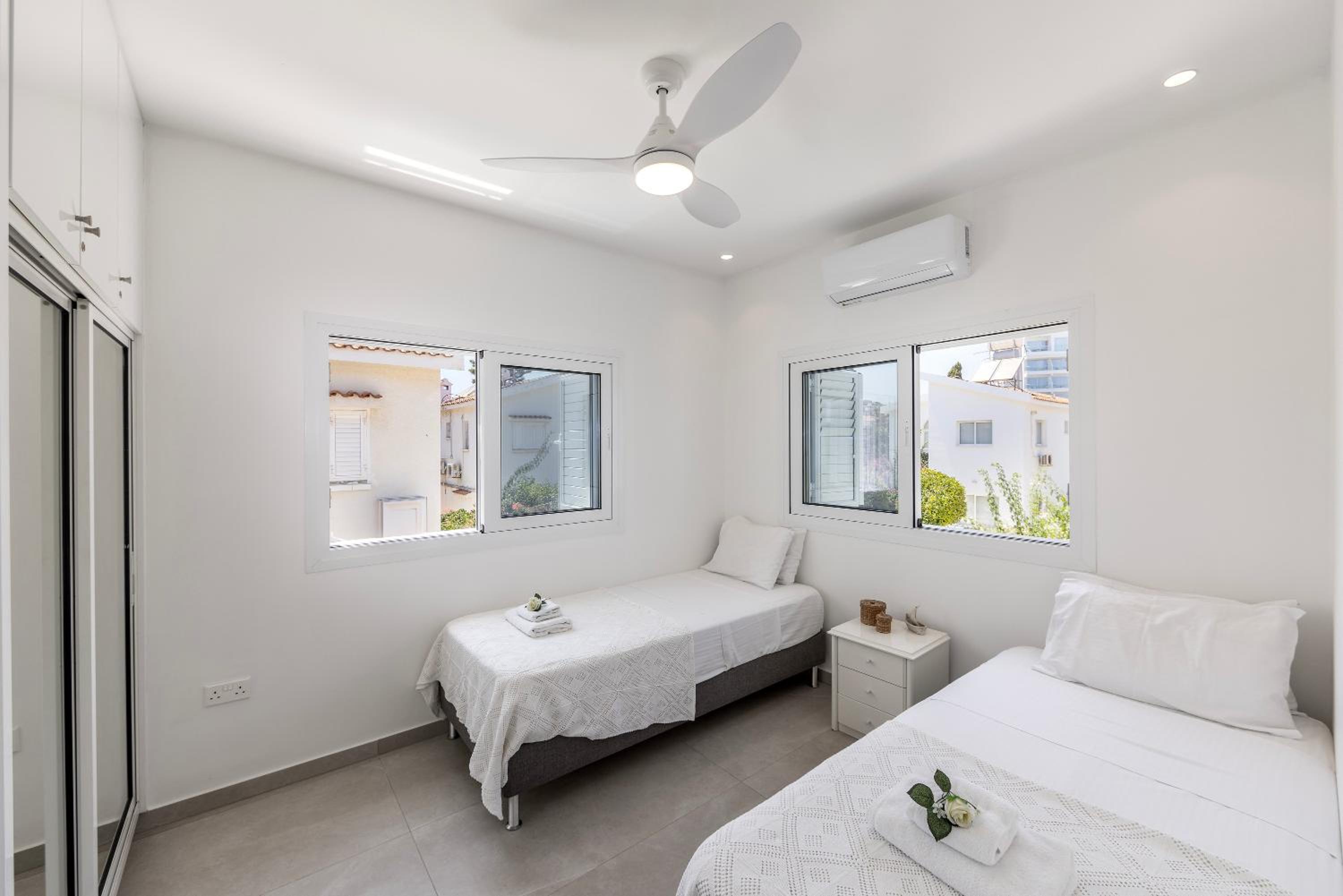 Protaras Nisia Seaside Villa