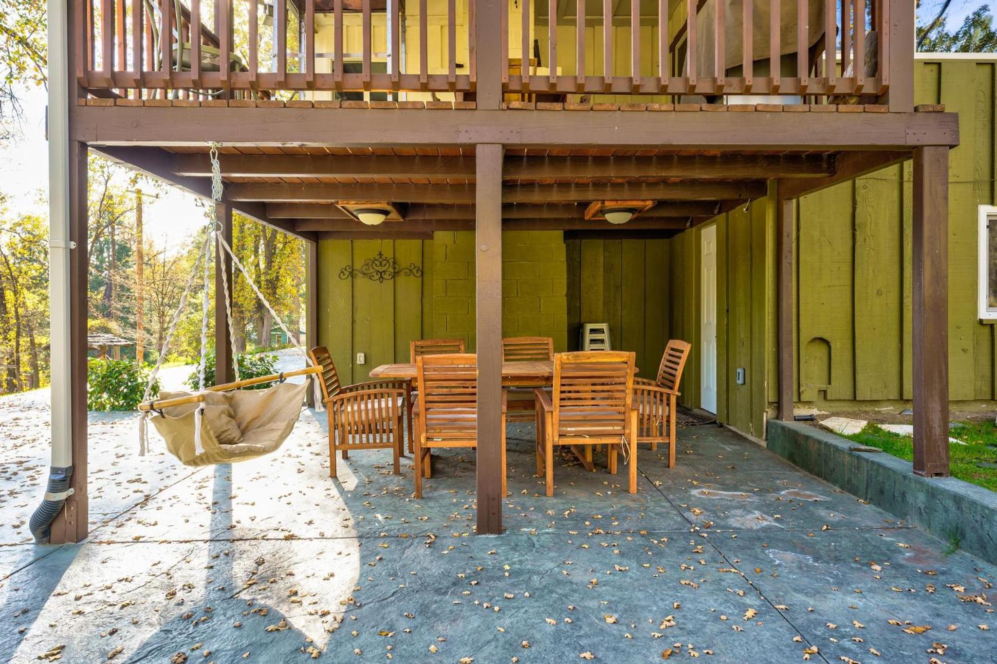 Yosemite Corner w NEW game room/Hot Tub/EV more view 5