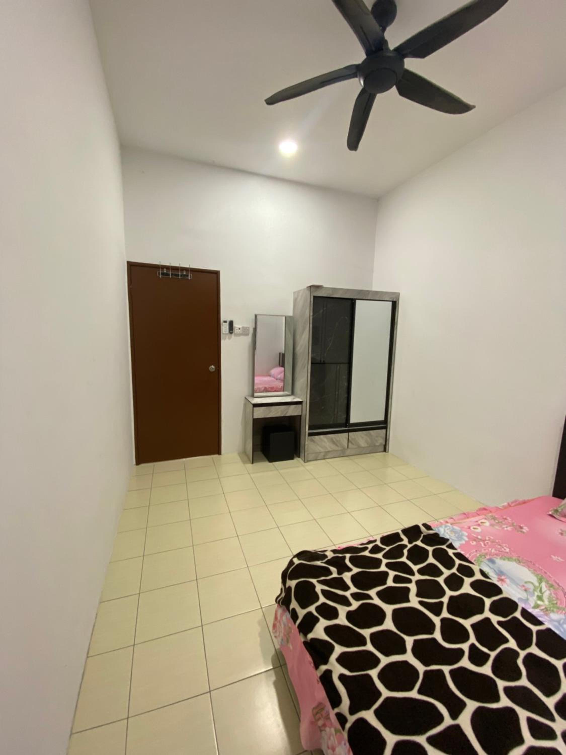 Ikhwan HOMESTAY CHERATING