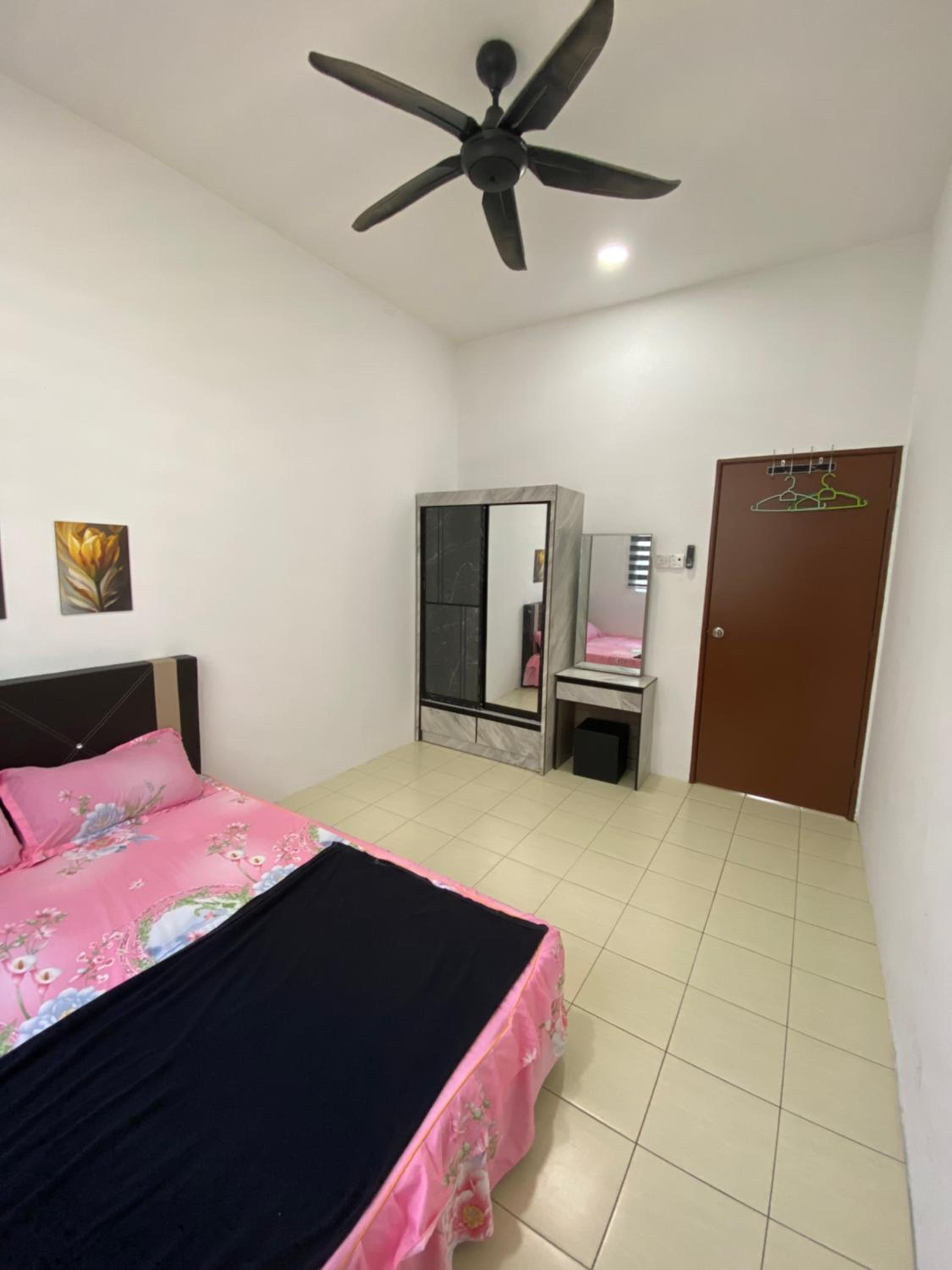 Ikhwan HOMESTAY CHERATING