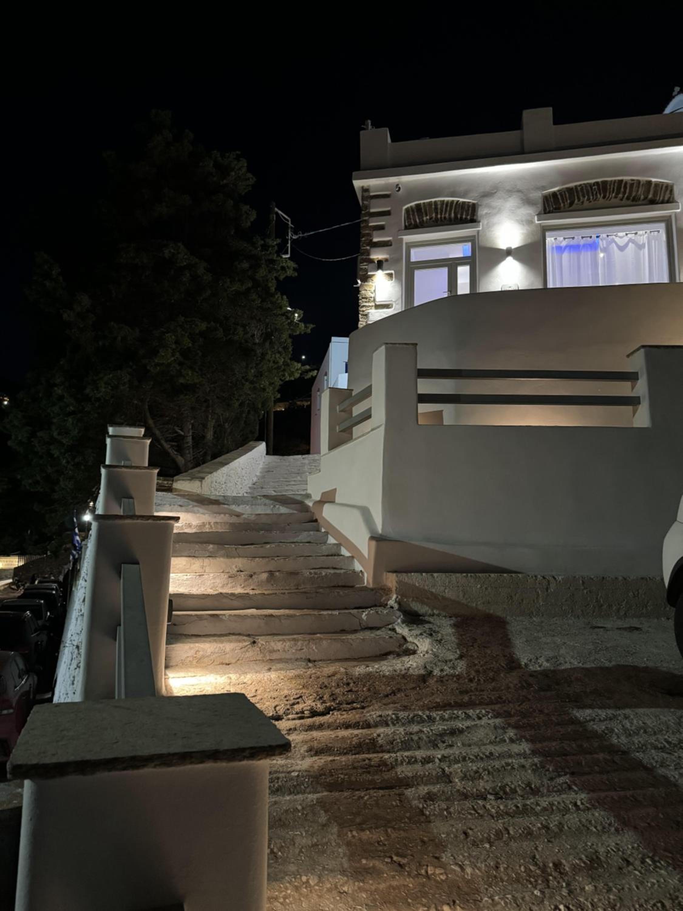 Bakery House Triantaros Tinos