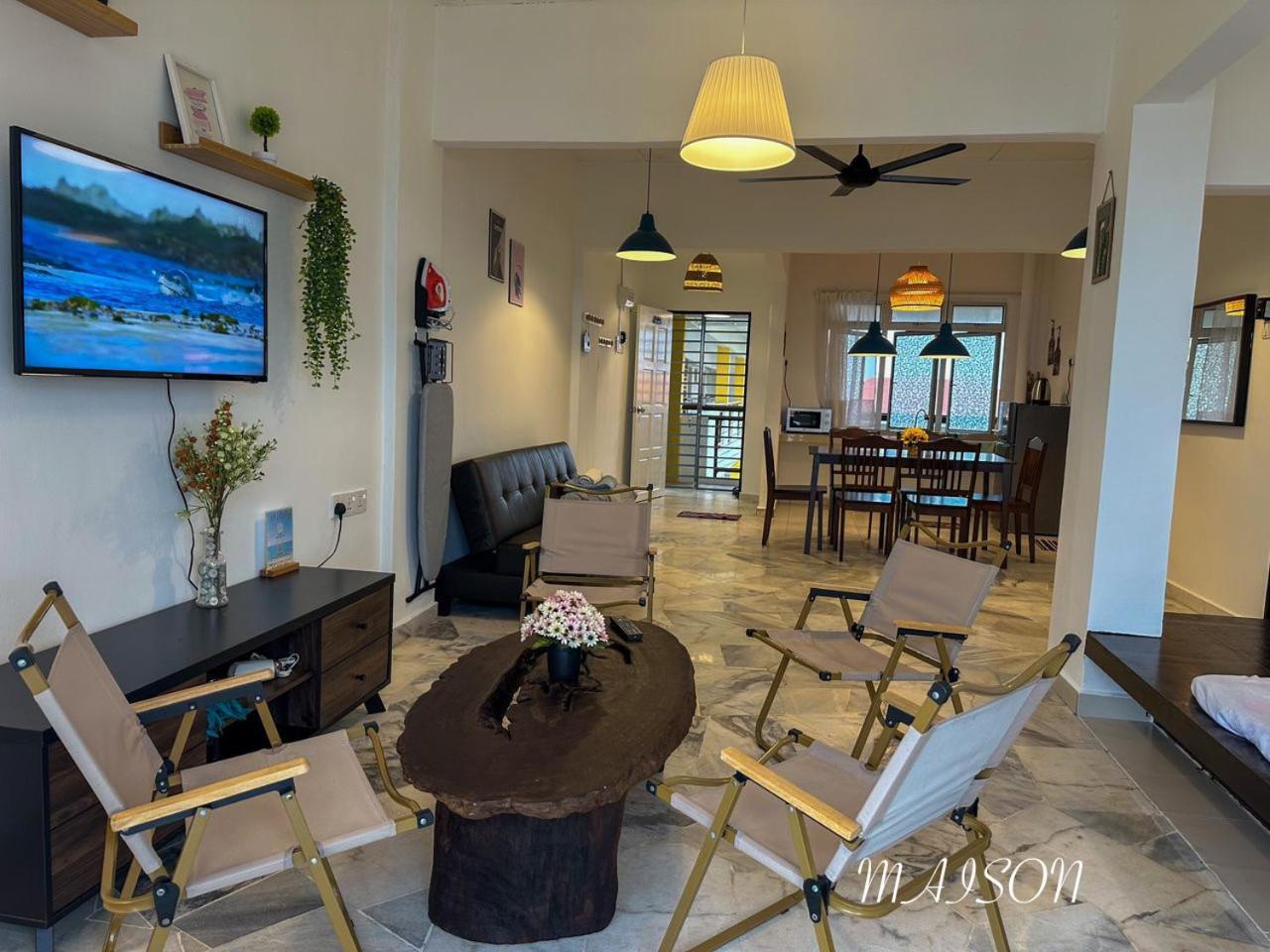 Laguna Seaview Suites PD By Maison photo 4