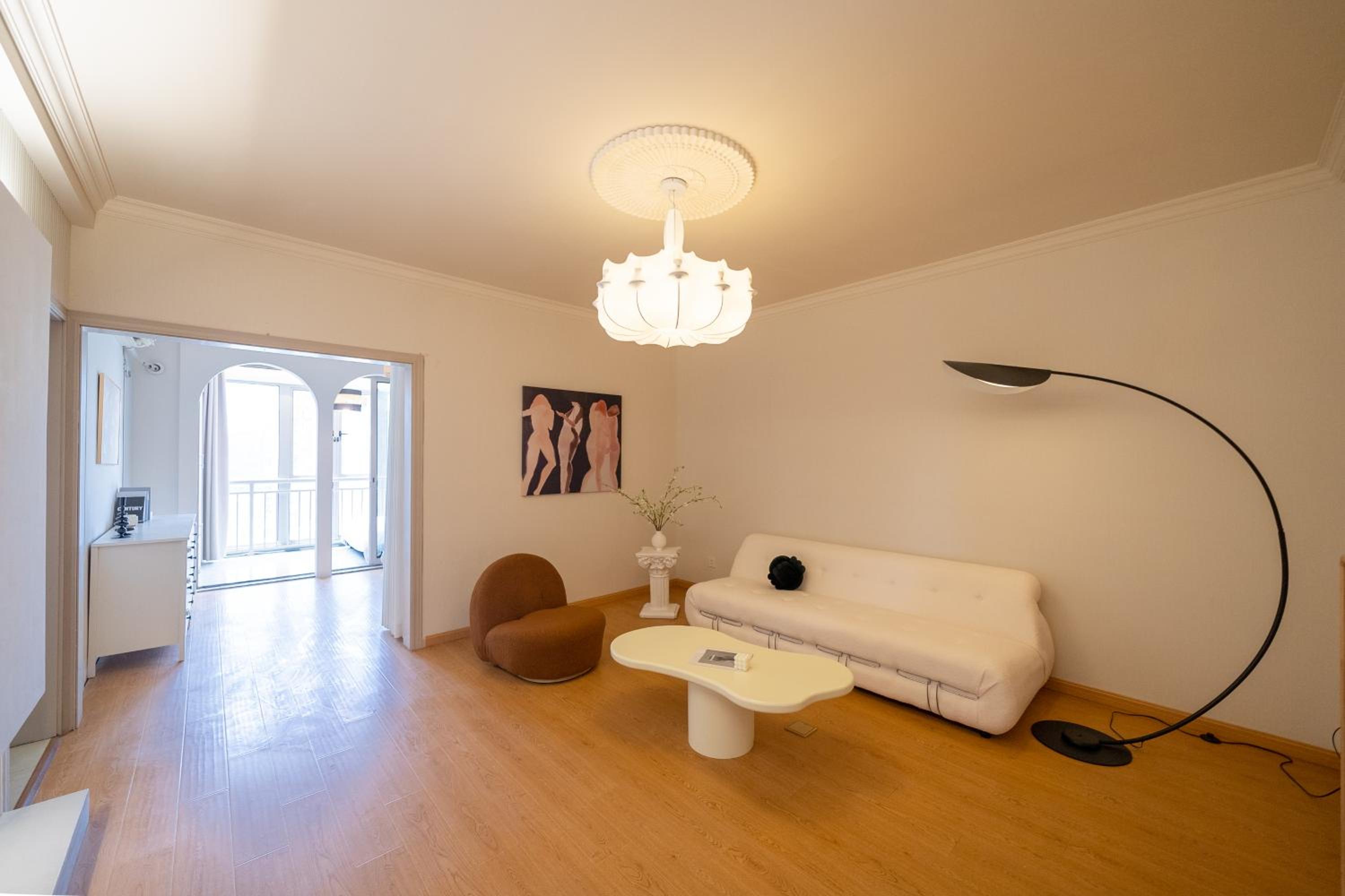 Molly House - The Bund Riverview, Near Nanjing East Road 3-Bedrooms with Elevator Apartment, Near the subway