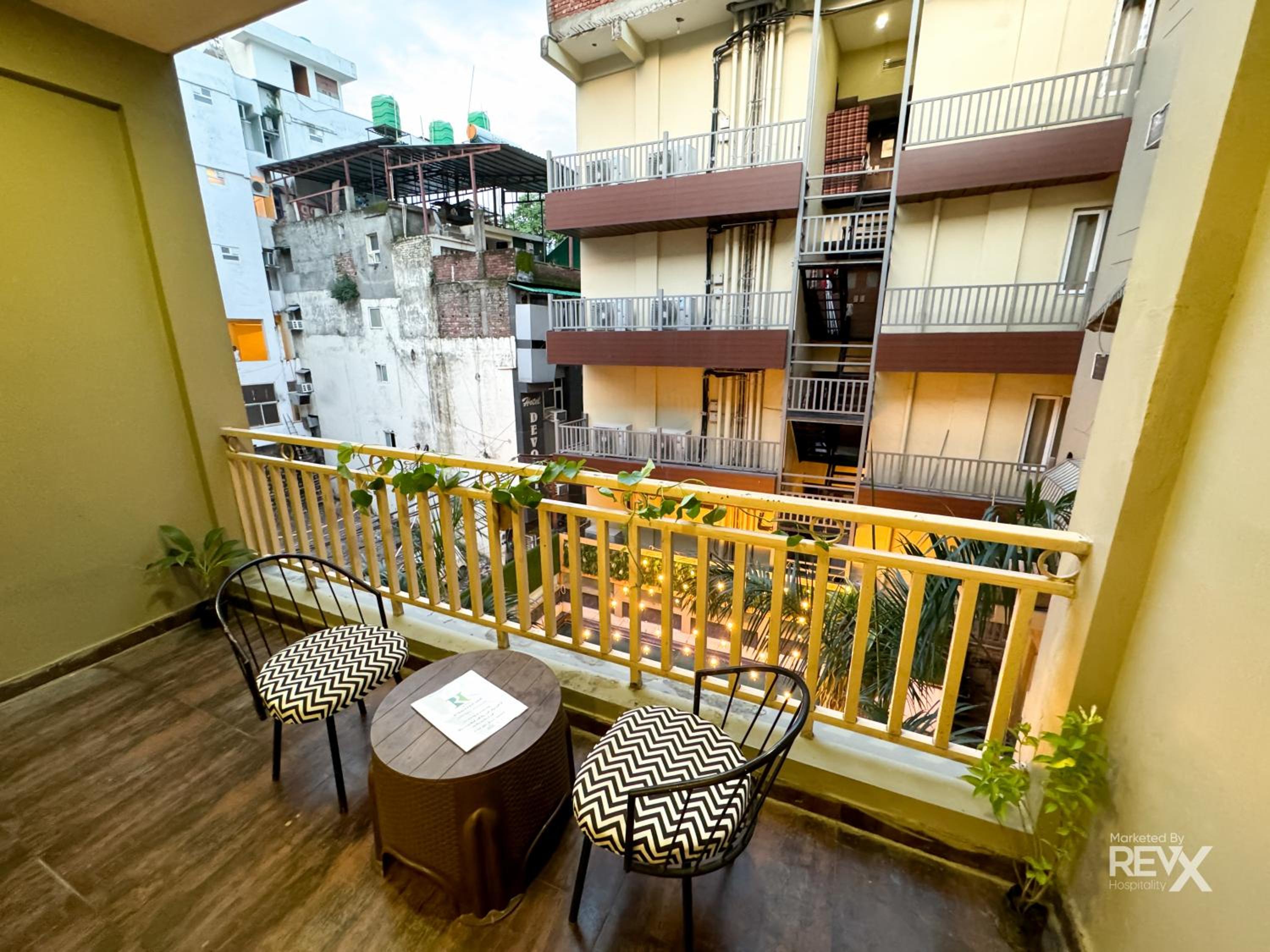 balance & terrace