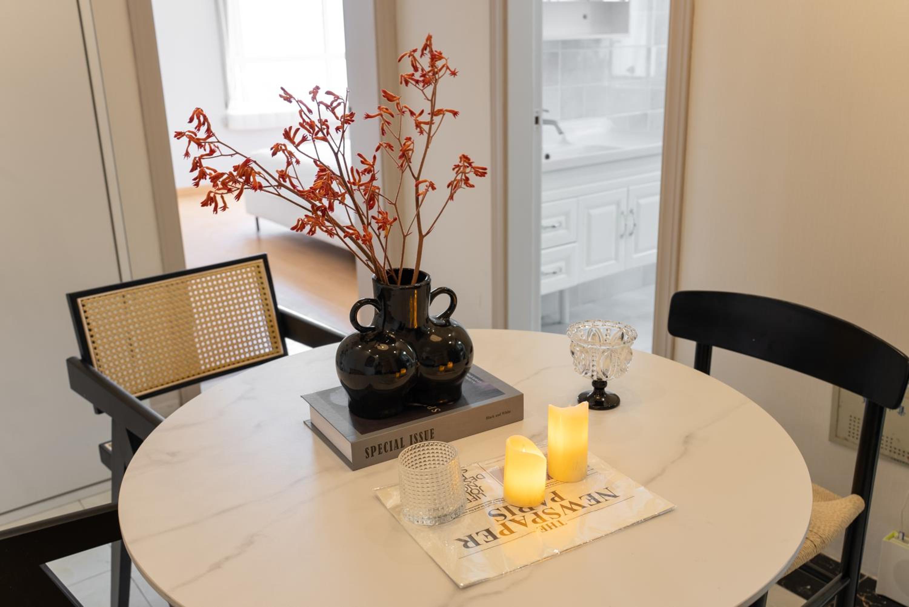 Molly House - The Bund Riverview, Near Nanjing East Road 3-Bedrooms with Elevator Apartment, Near the subway
