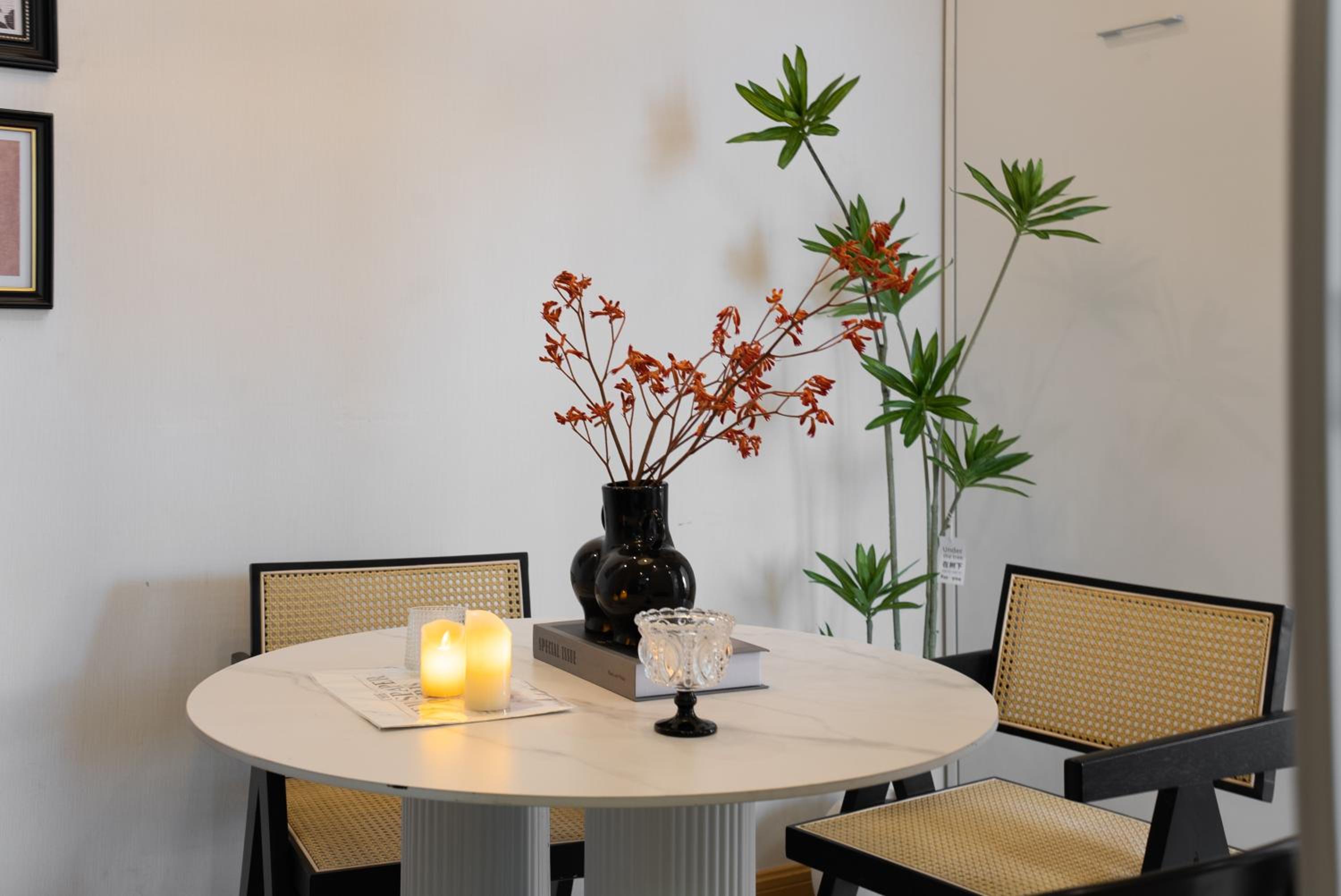 Molly House - The Bund Riverview, Near Nanjing East Road 3-Bedrooms with Elevator Apartment, Near the subway