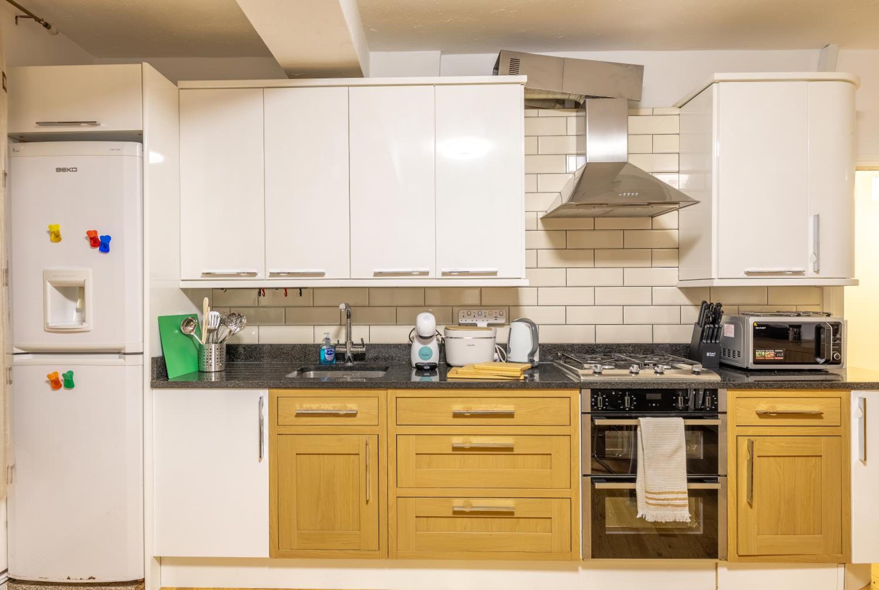 Quiet location in central London, close to Paddington, Regent Park, Lord's Cricket, late check-in