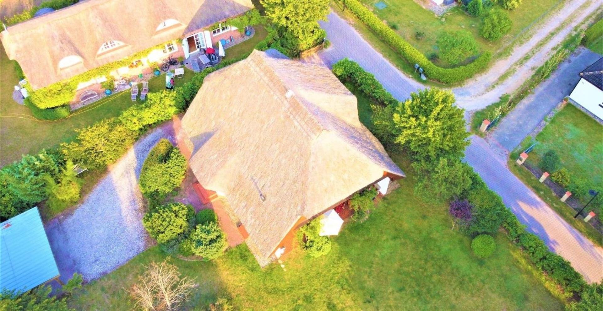 Reetdach - Ferienwohnung " Spann mol ut " bei Binz view 2
