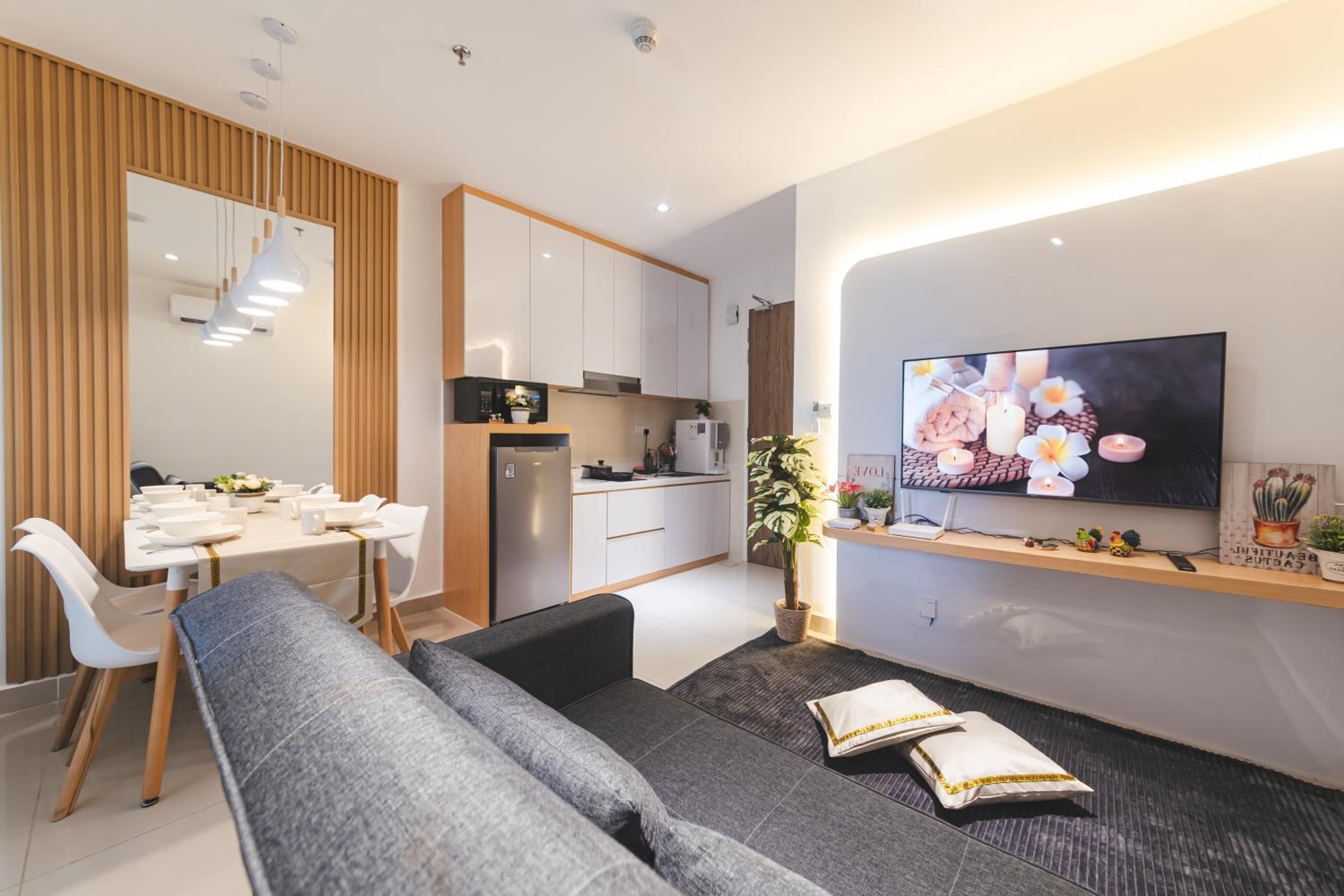 5StarPanda Seaview Suites at The Shore Kota Kinabalu